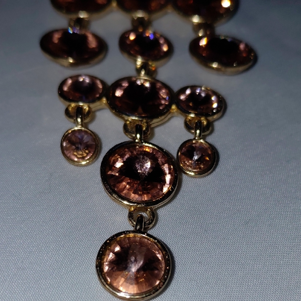 Elegant Gold and PINK Pendant - Picture 4 of 14